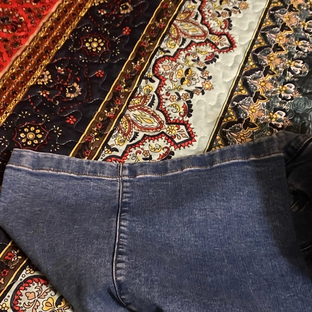 Belle*Isle by Torrid Classic Blue Women's Wide Ankle Jeans - Picture 5 of 6